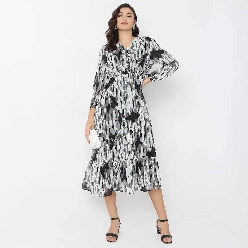 Regular Fit Printed Dress