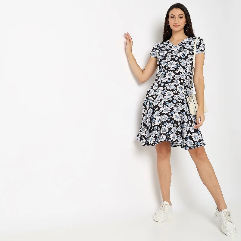 Regular Fit Printed Dress