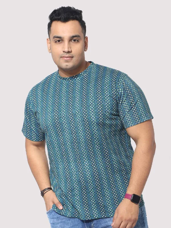 Men Plus Size Matrix Digital Printed Round Neck T-Shirt